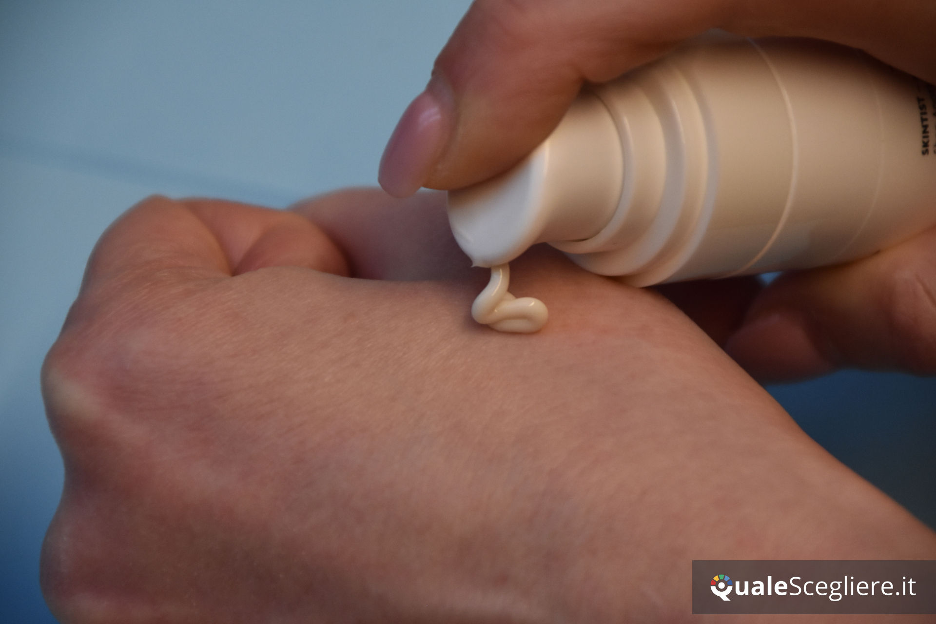 SKINTIST ANTI-AGING crema giorno con acido ialuronico