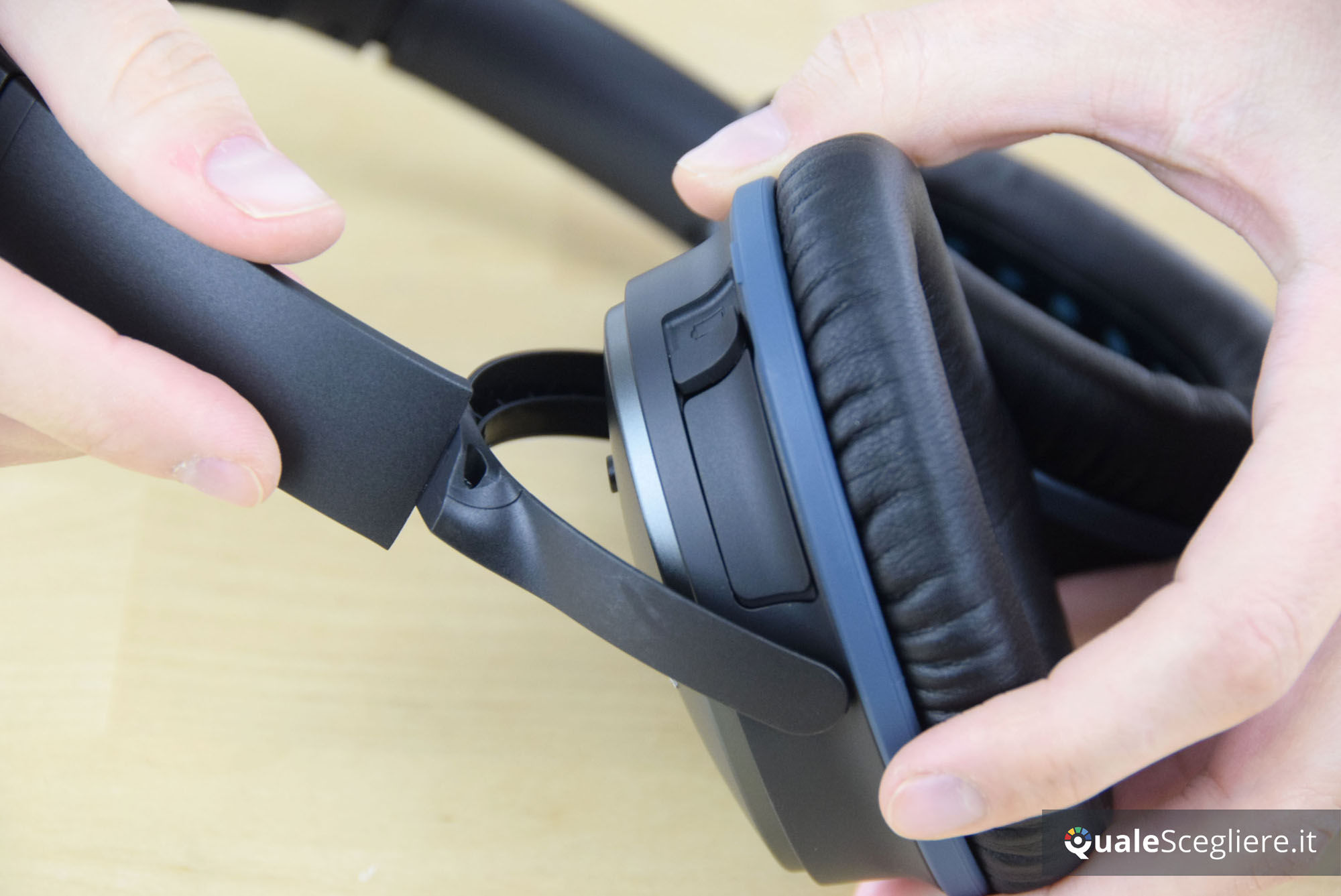 Bose QuietComfort 25