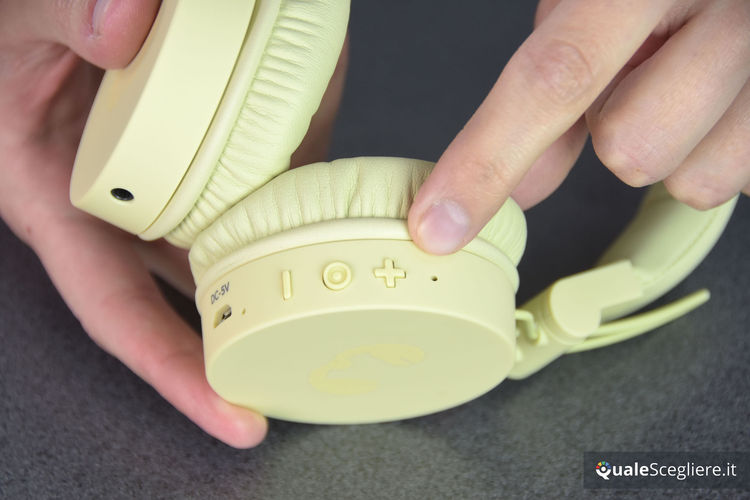 Fresh ‘n Rebel Caps Wireless