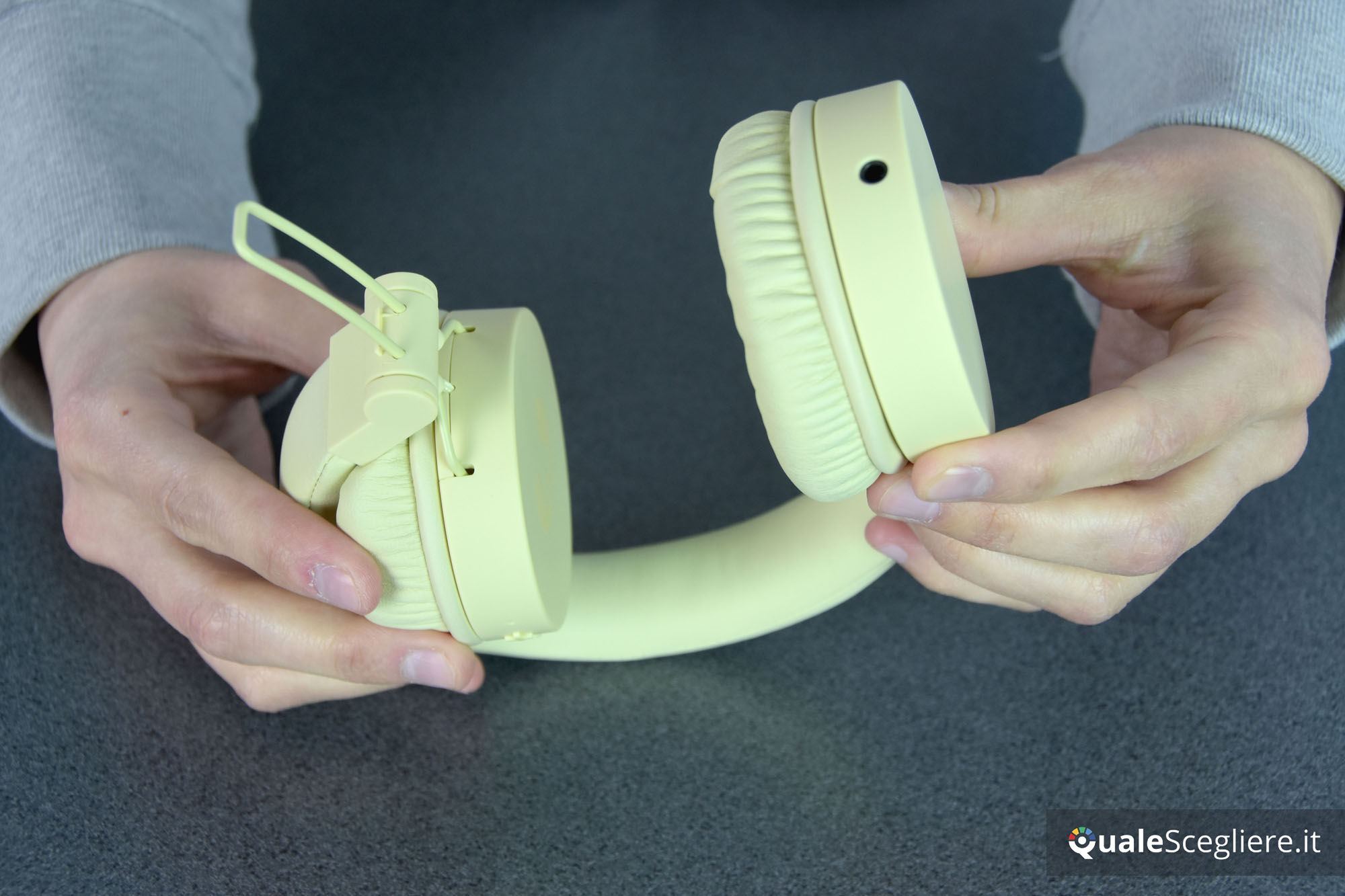 Fresh ‘n Rebel Caps Wireless