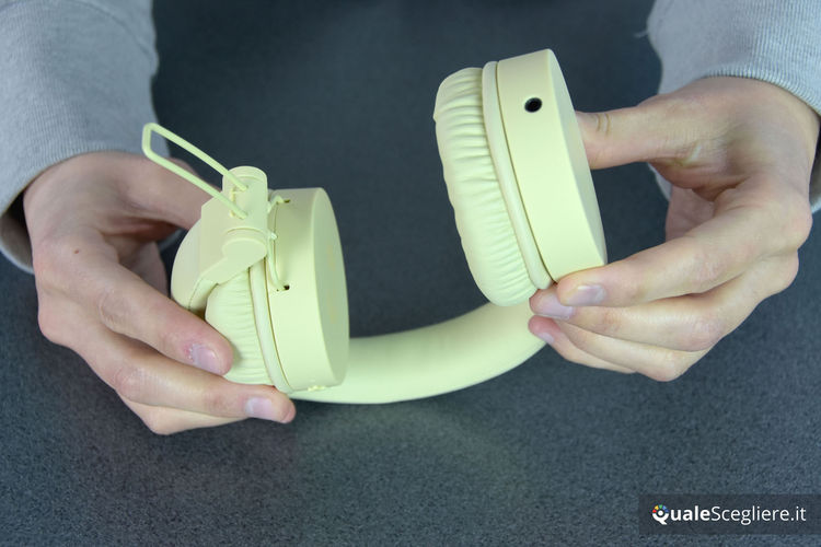 Fresh ‘n Rebel Caps Wireless