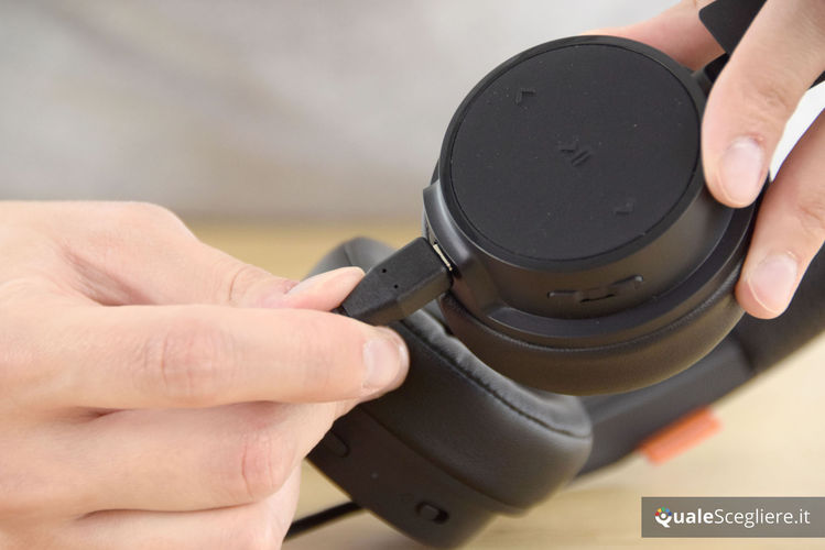 Plantronics BackBeat Fit 505