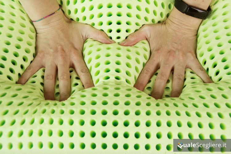 Emma Cuscino cervicale