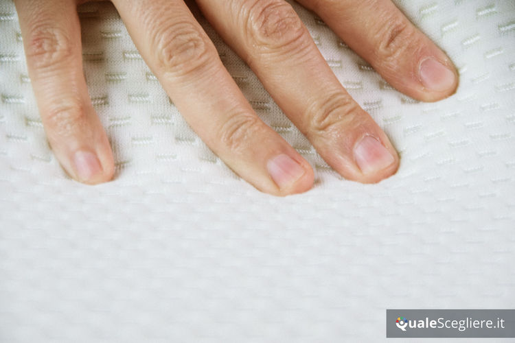 Emma Cuscino cervicale