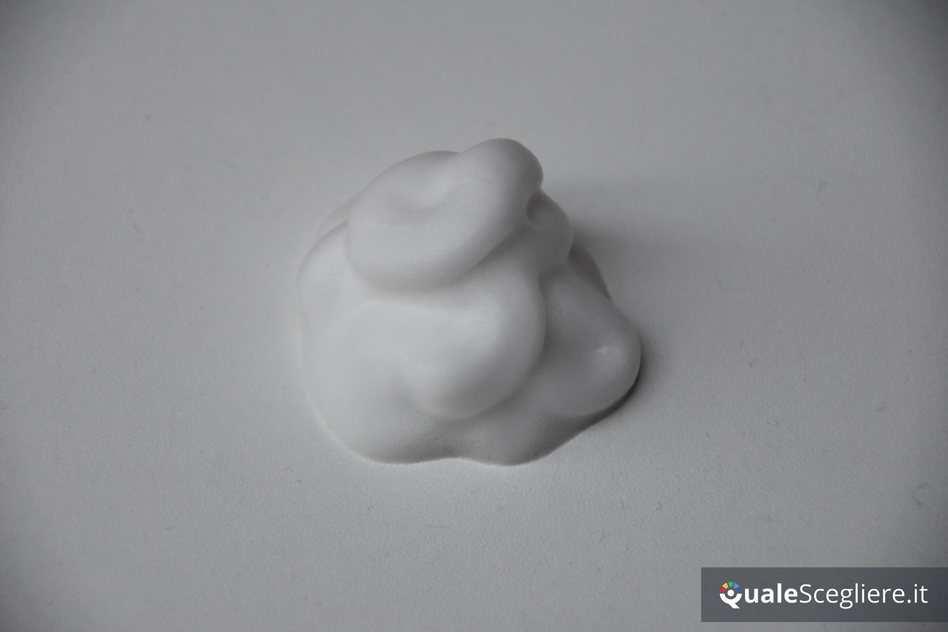 SKINTIST CLEAR Schiuma detergente