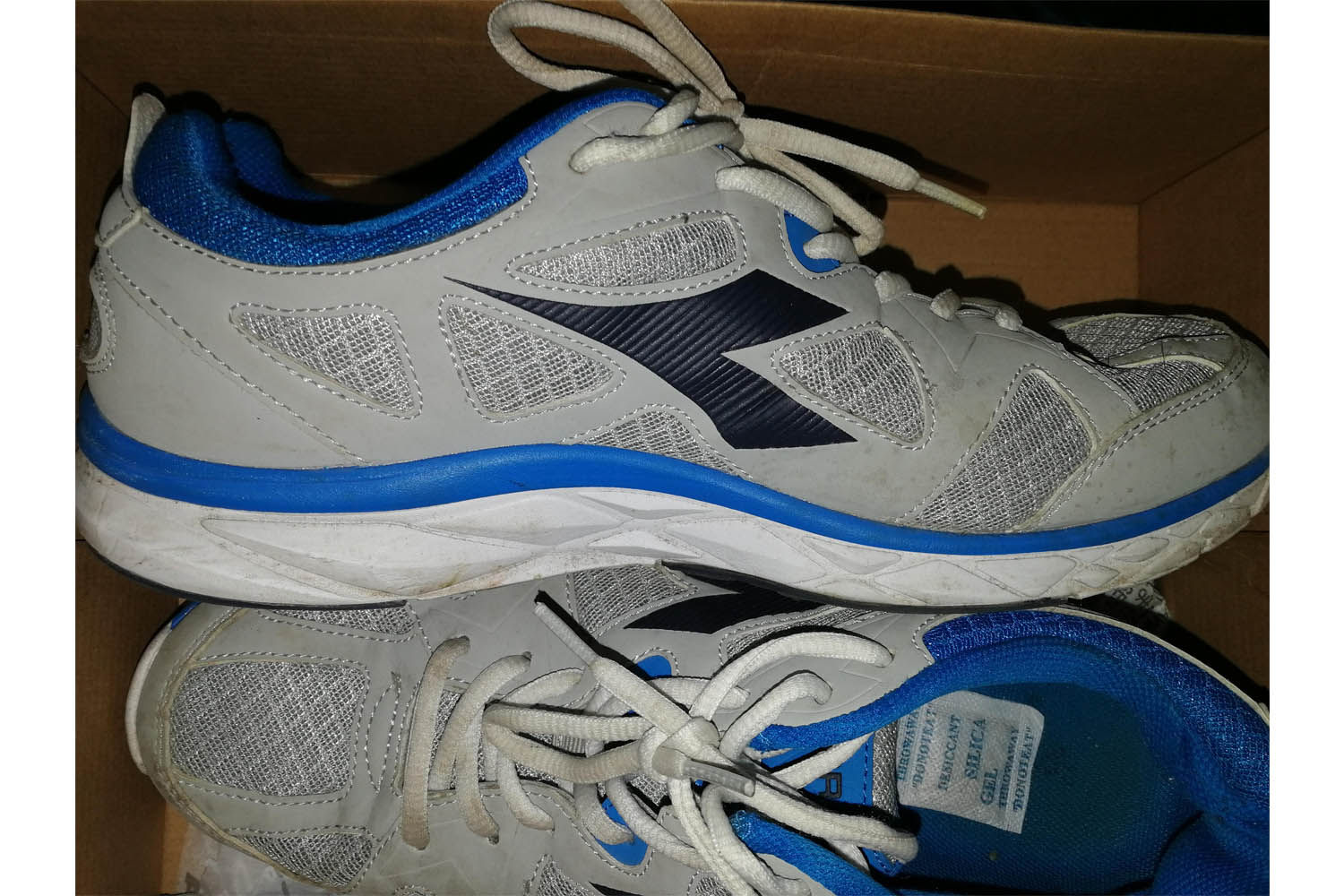Diadora Hawk 5