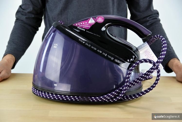 Philips GC8650/80 PerfectCare Aqua Silence