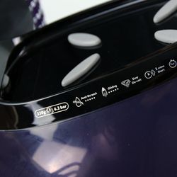 Philips GC8650/80 PerfectCare Aqua Silence