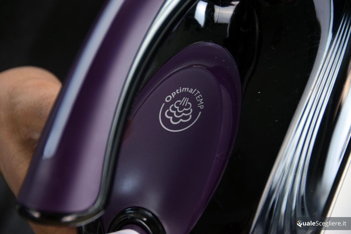 Philips GC8650/80 PerfectCare Aqua Silence