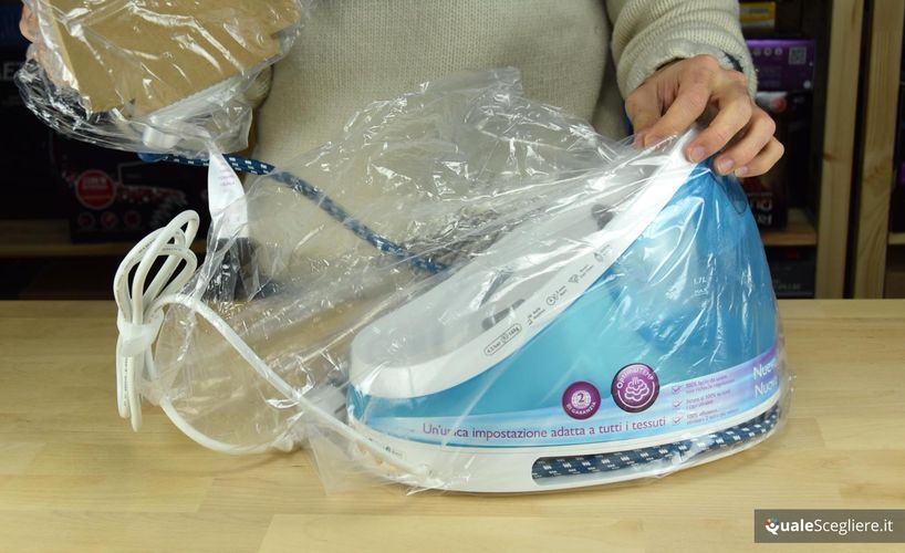 Philips GC7011/20 PerfectCare Viva