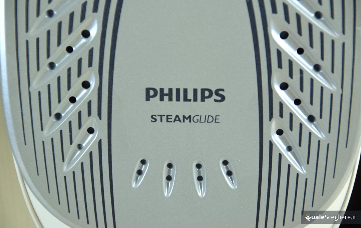 Philips GC7011/20 PerfectCare Viva
