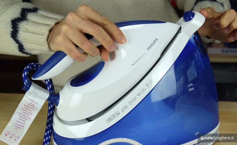 Philips GC7031/20 PerfectCare Viva