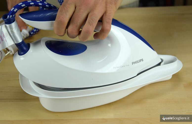 Philips GC7031/20 PerfectCare Viva