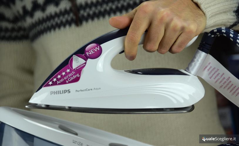 Philips GC8622/20 PerfectCare Aqua