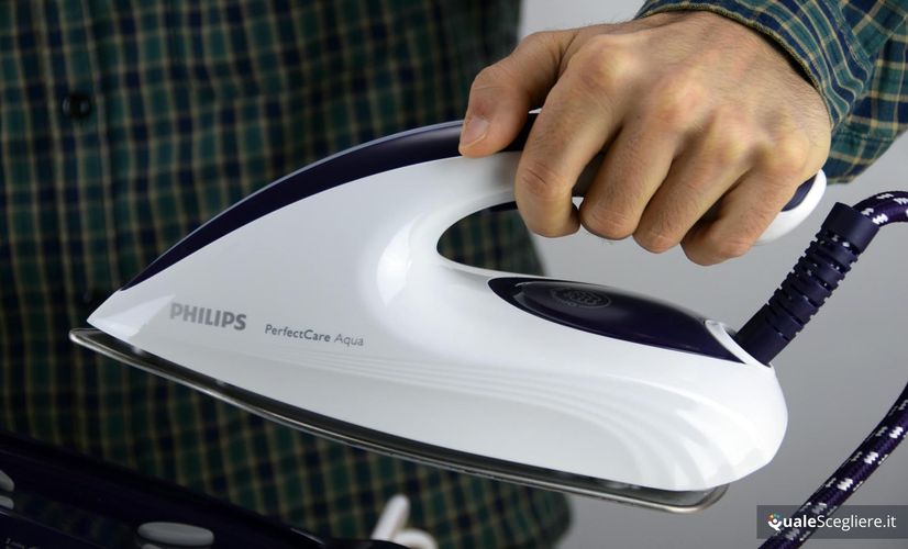 Philips GC8644/30 PerfectCare Aqua