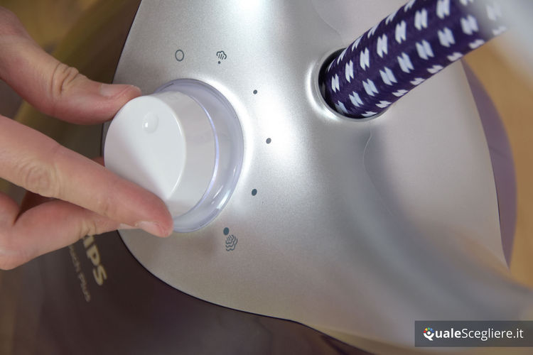 Recensione Philips GC558/30 ComfortTouch Plus | QualeScegliere.it