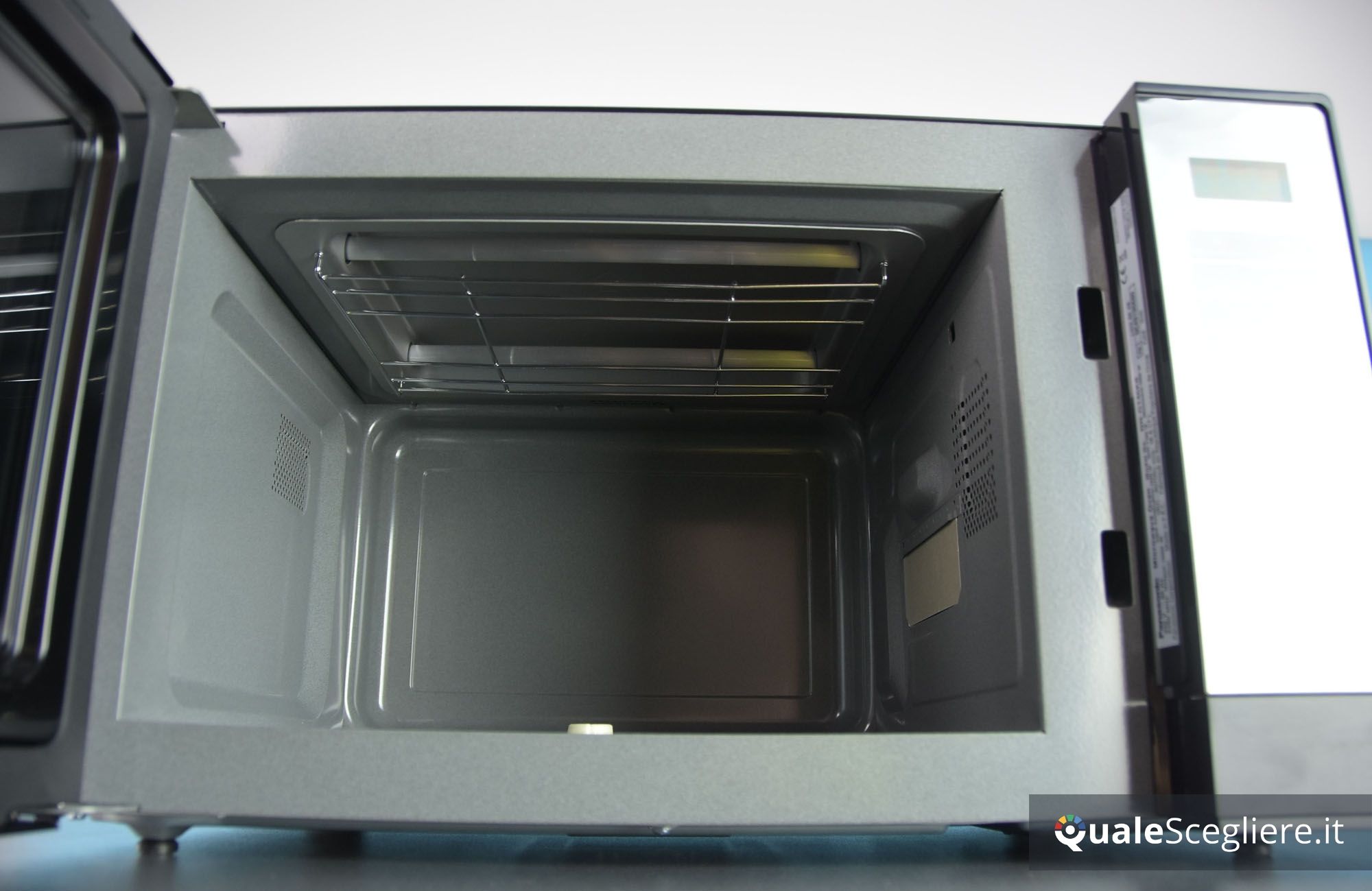 Panasonic NN-GT46KB