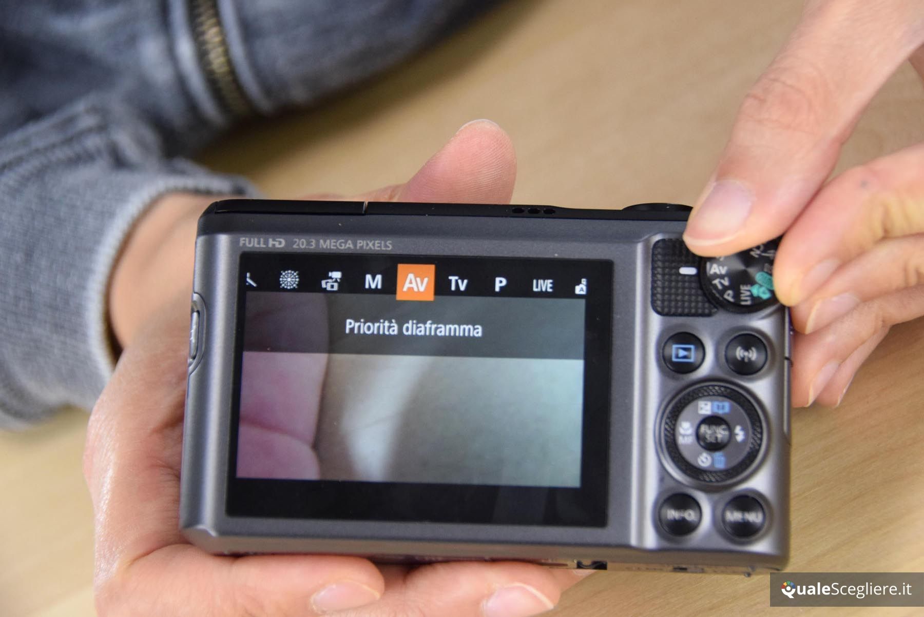 Canon PowerShot SX720 HS