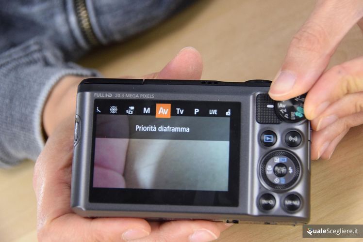 Canon PowerShot SX720 HS