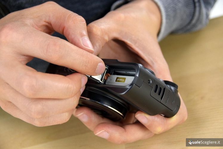 Canon PowerShot SX720 HS