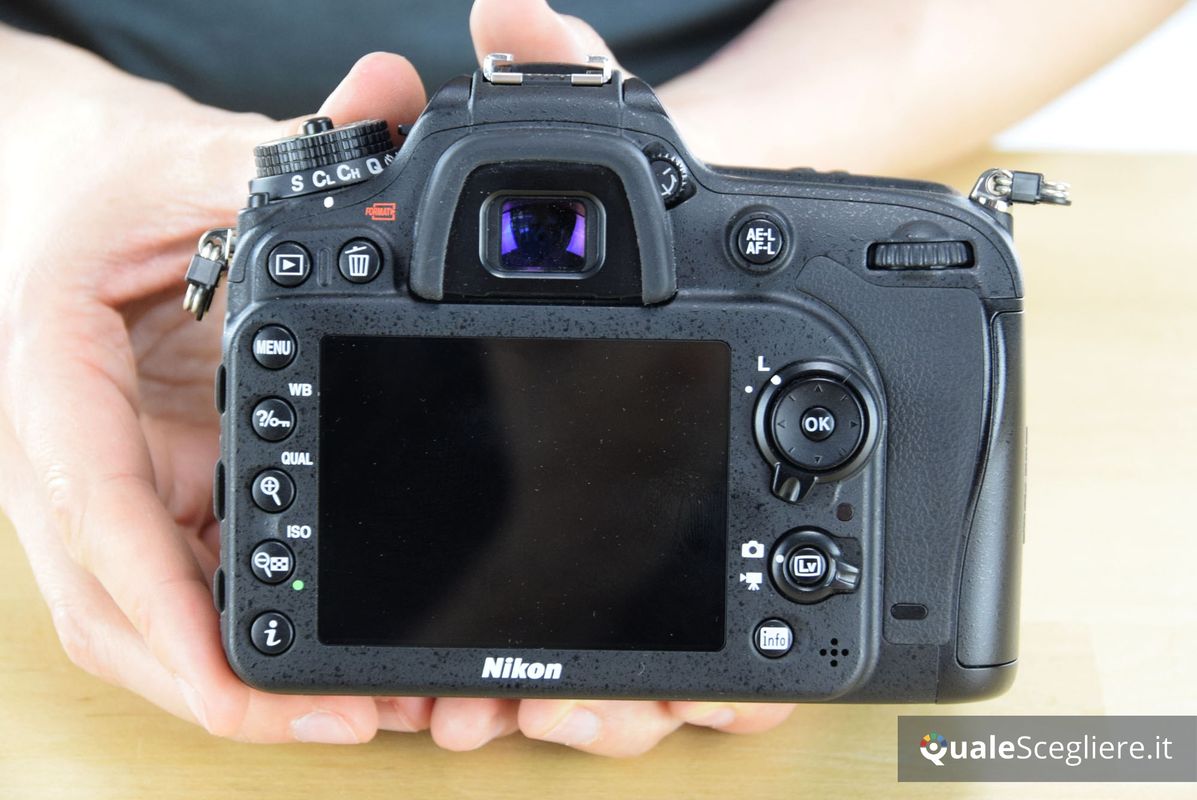 Nikon D7200 Nikkor 18-140 VR