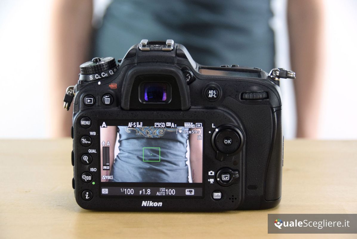 Nikon D7200 Nikkor 18-140 VR