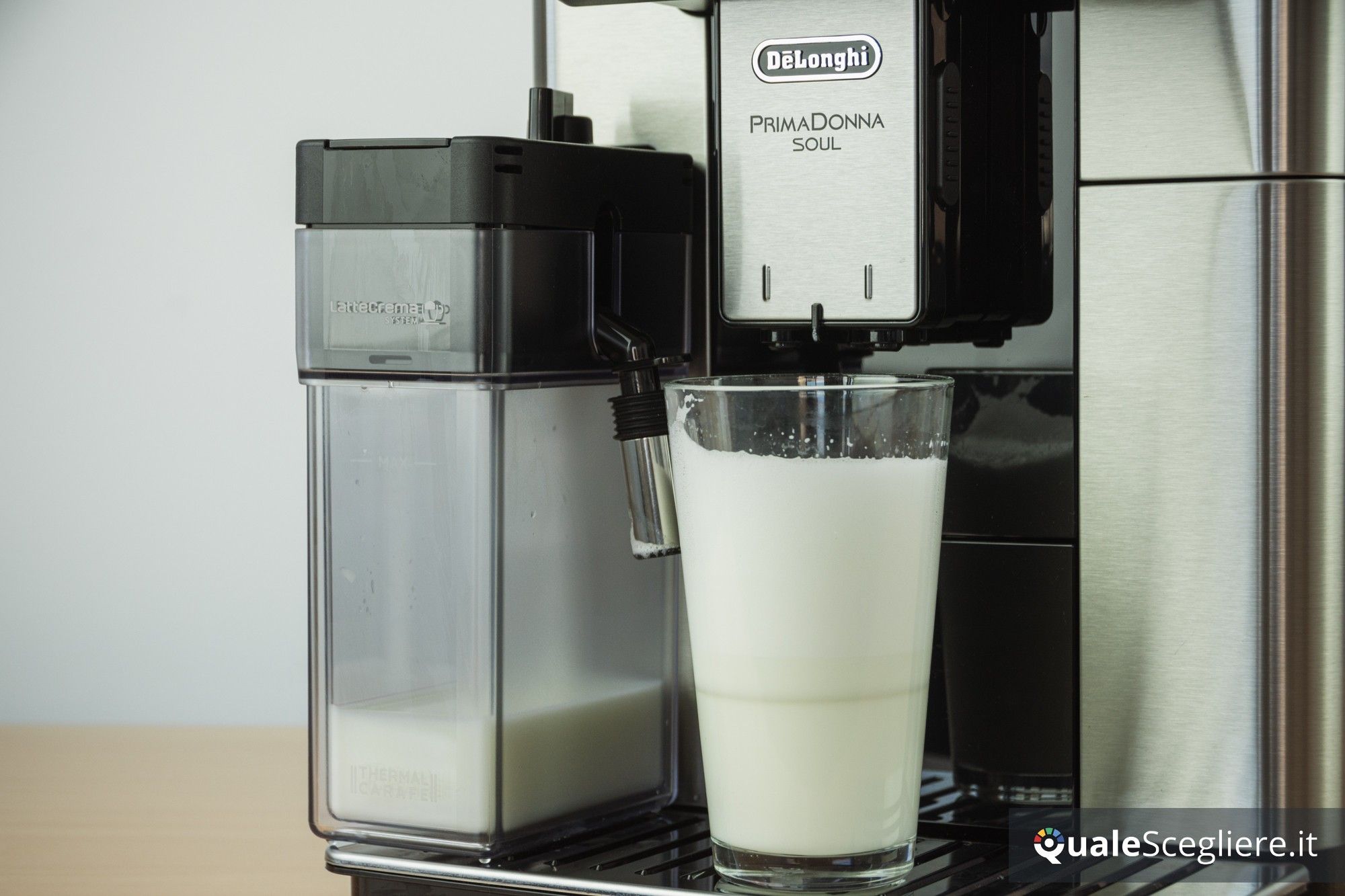 De'Longhi PrimaDonna Soul ECAM612.55.SB