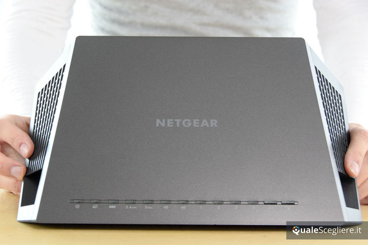 NetGear D7000