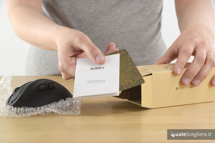 Aukey KM-W9