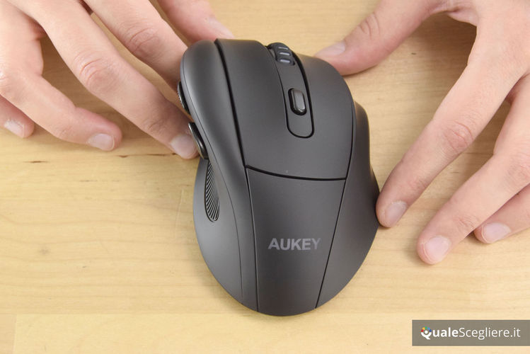 Aukey KM-W9