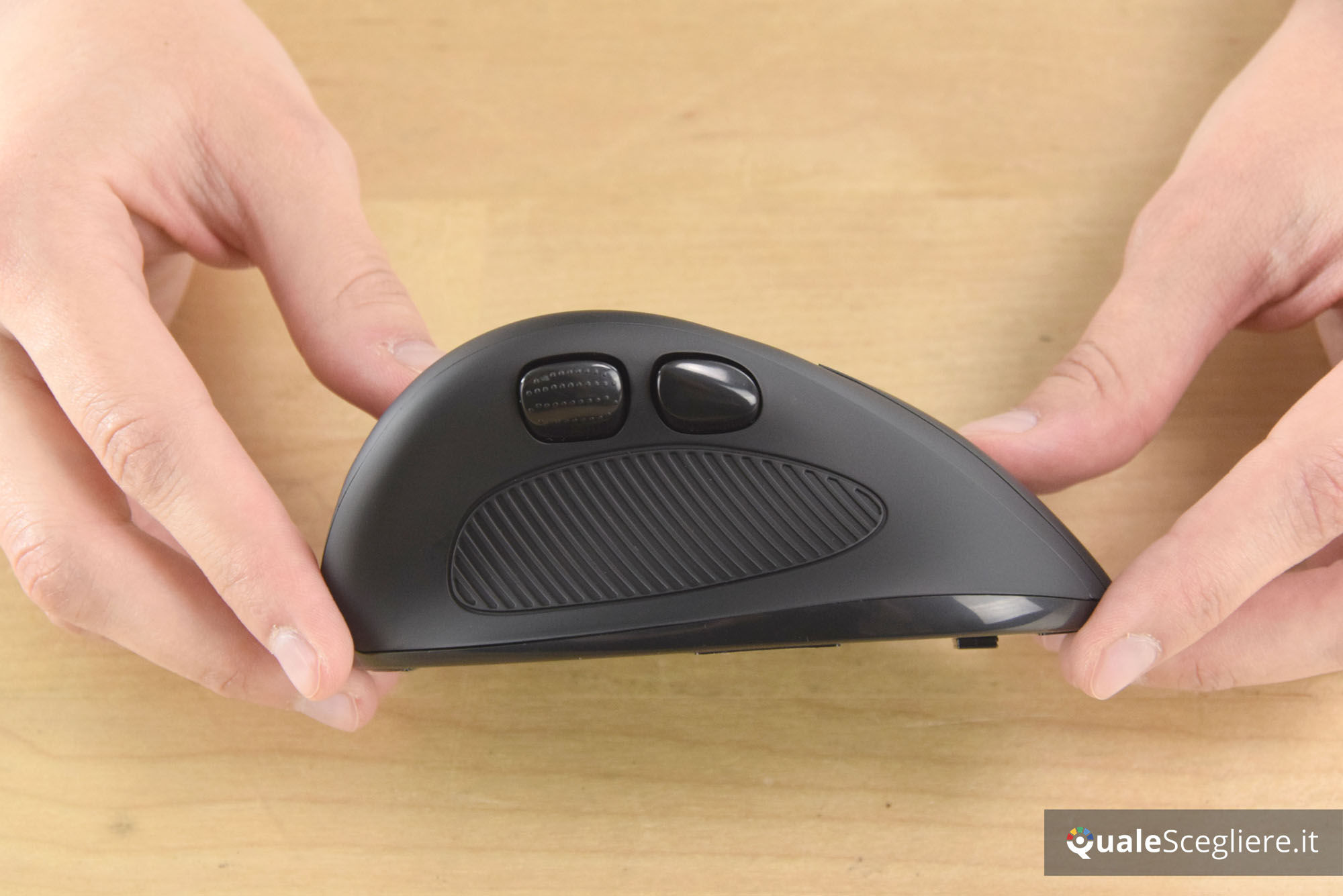 Aukey KM-W9