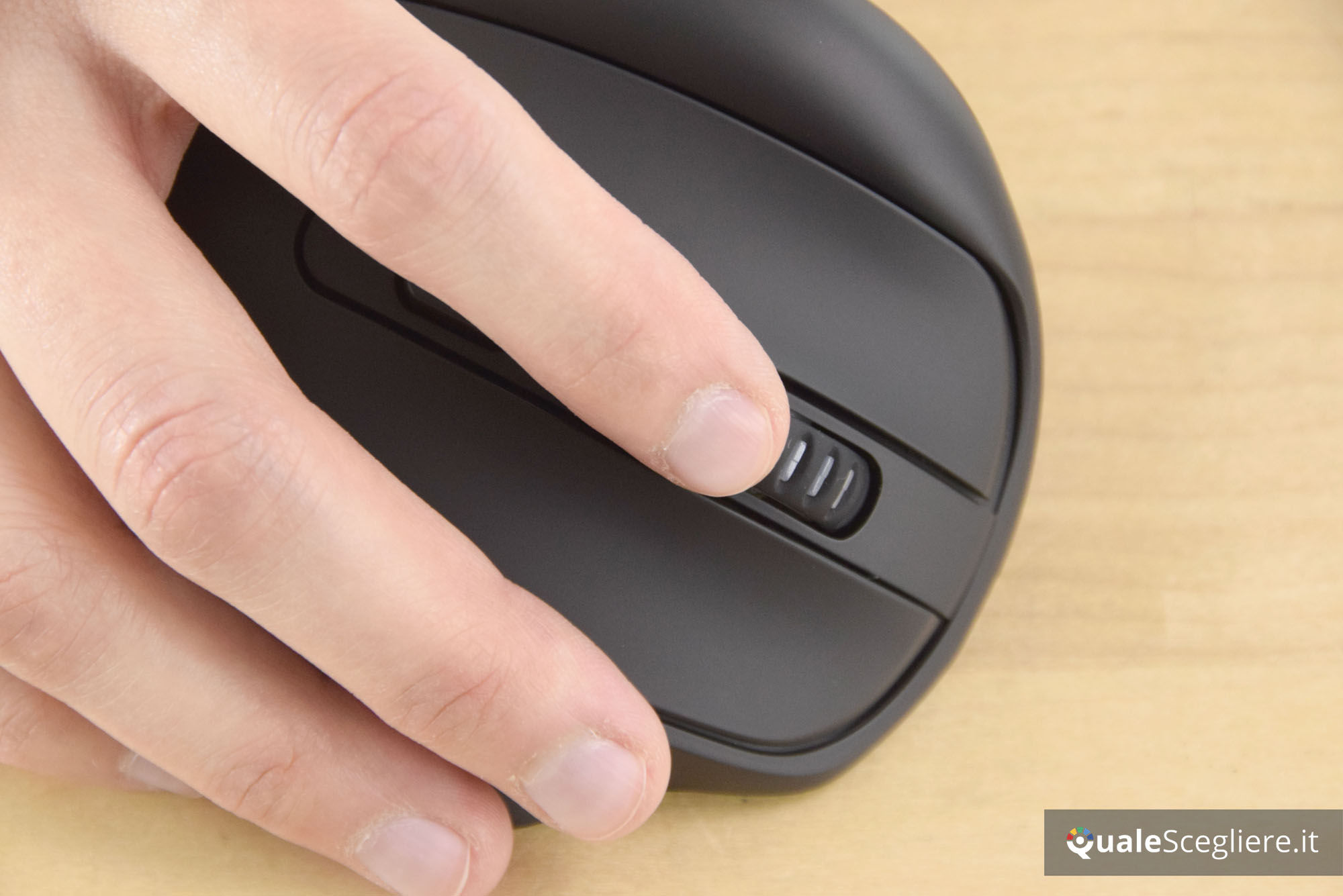 Aukey KM-W9