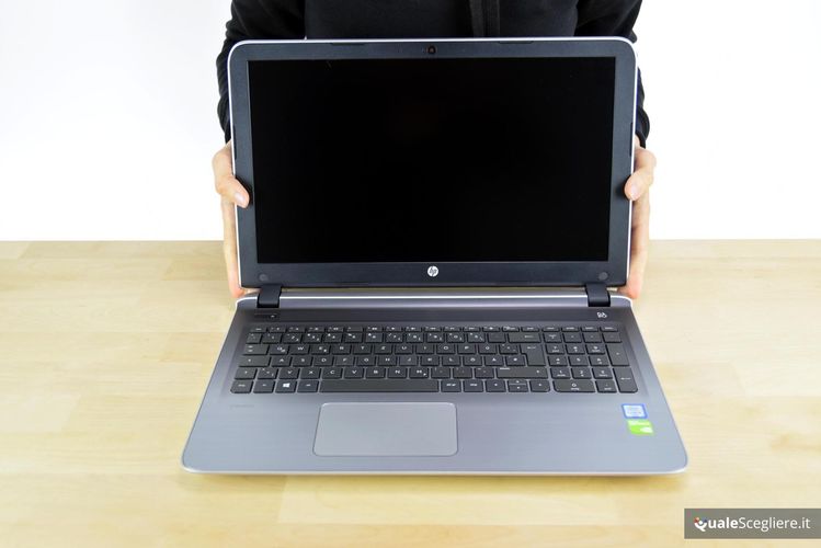 HP Pavilion 15-ab217ng