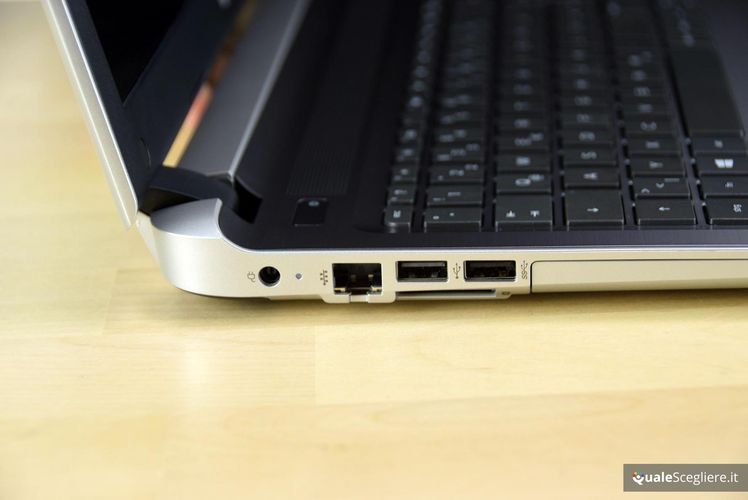 HP Pavilion 15-ab217ng