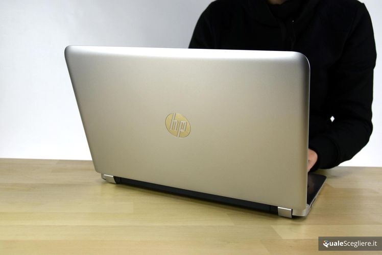 HP Pavilion 15-ab217ng