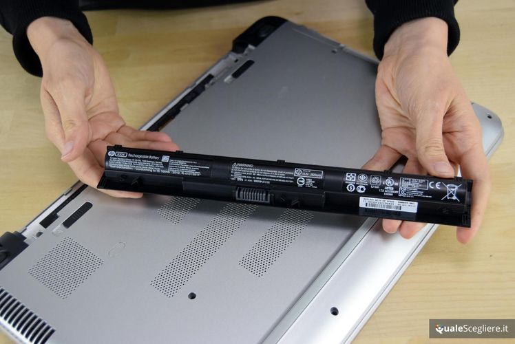 HP Pavilion 15-ab217ng