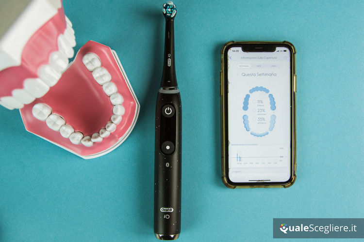 Oral-B iO Series 10