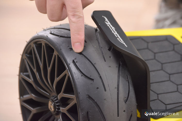 Twodots Glyboard Corse Lamborghini