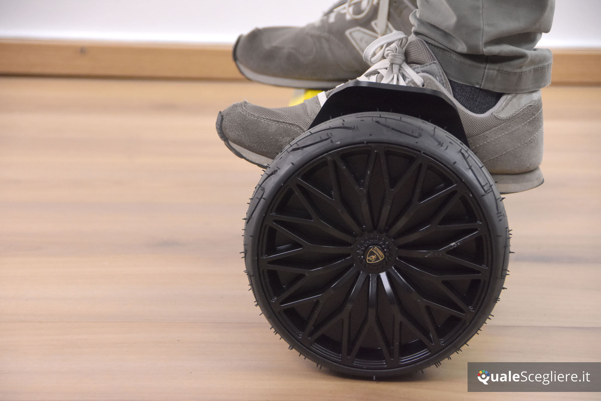 Twodots Glyboard Corse Lamborghini