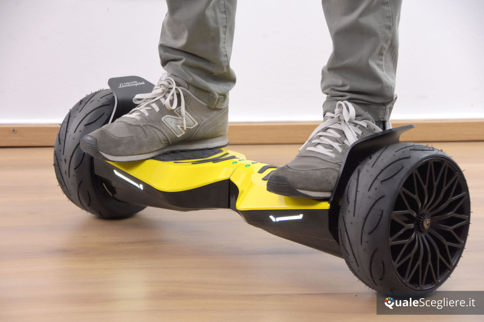 Twodots Glyboard Corse Lamborghini