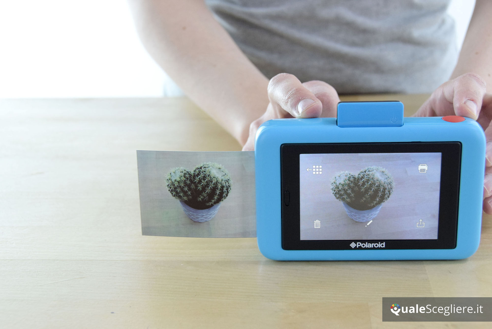 Polaroid Snap Touch