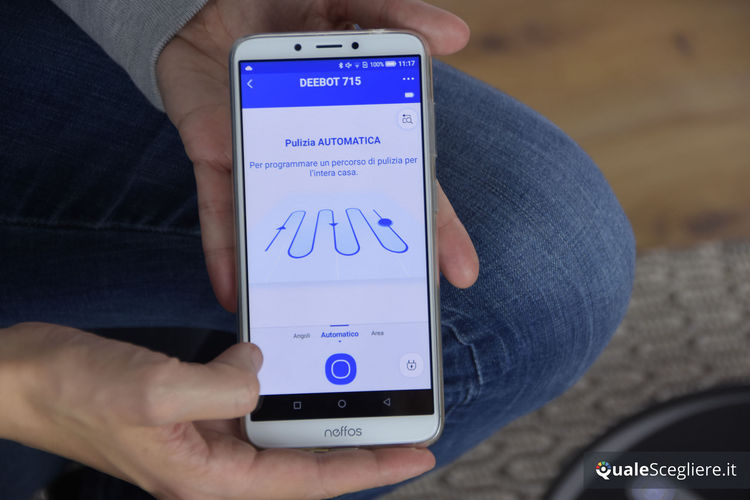 Ecovacs Robotics Deebot 715