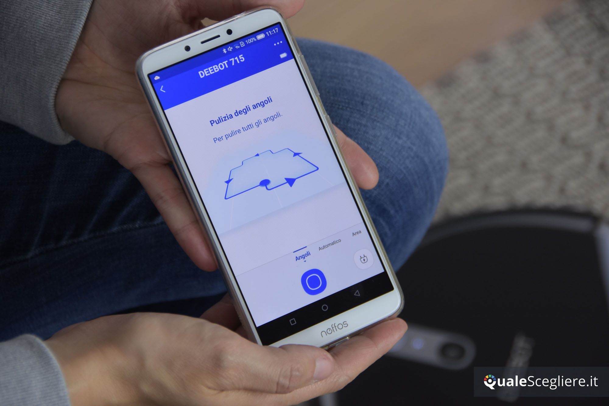 Ecovacs Robotics Deebot 715