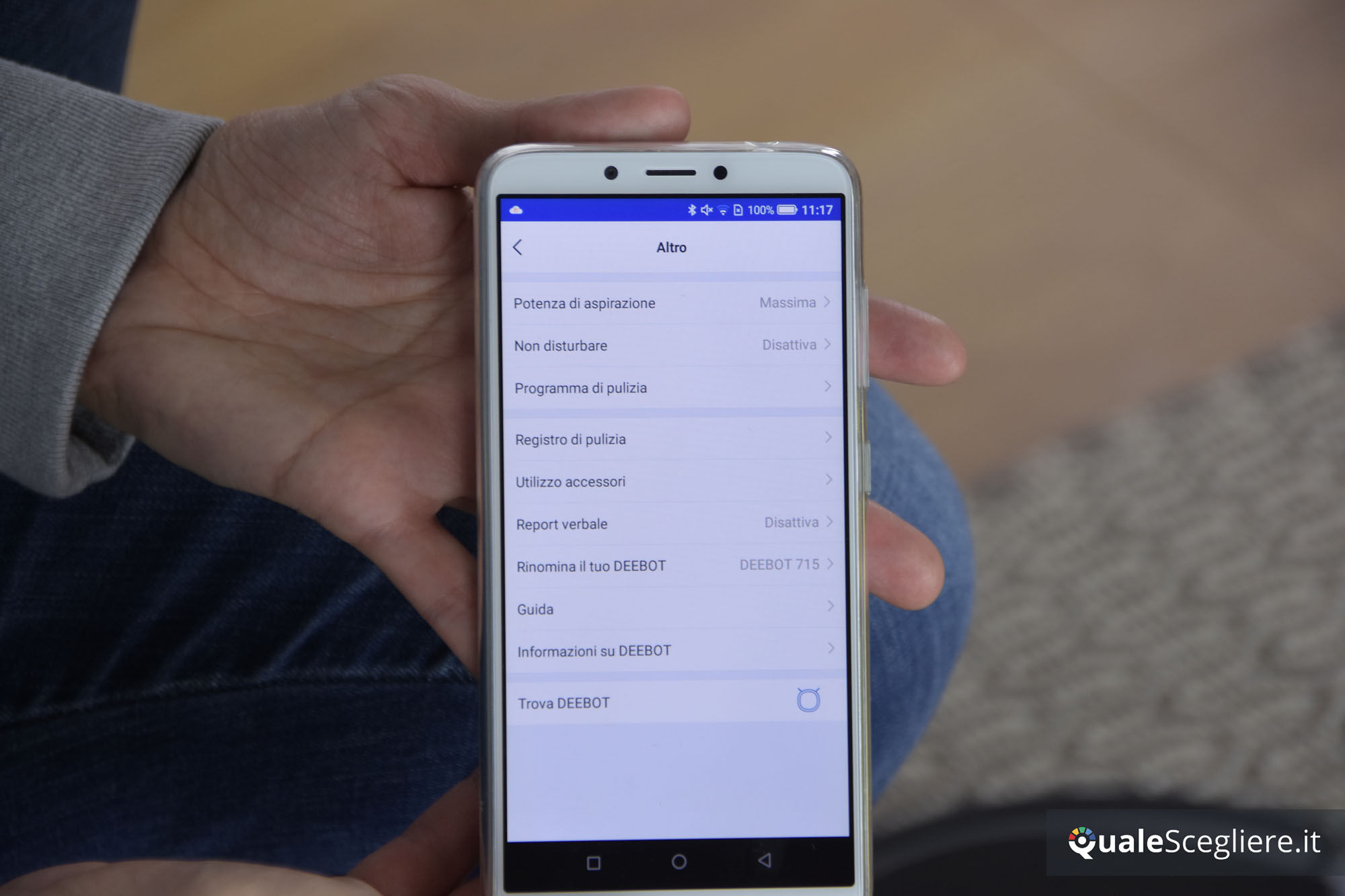 Ecovacs Robotics Deebot 715