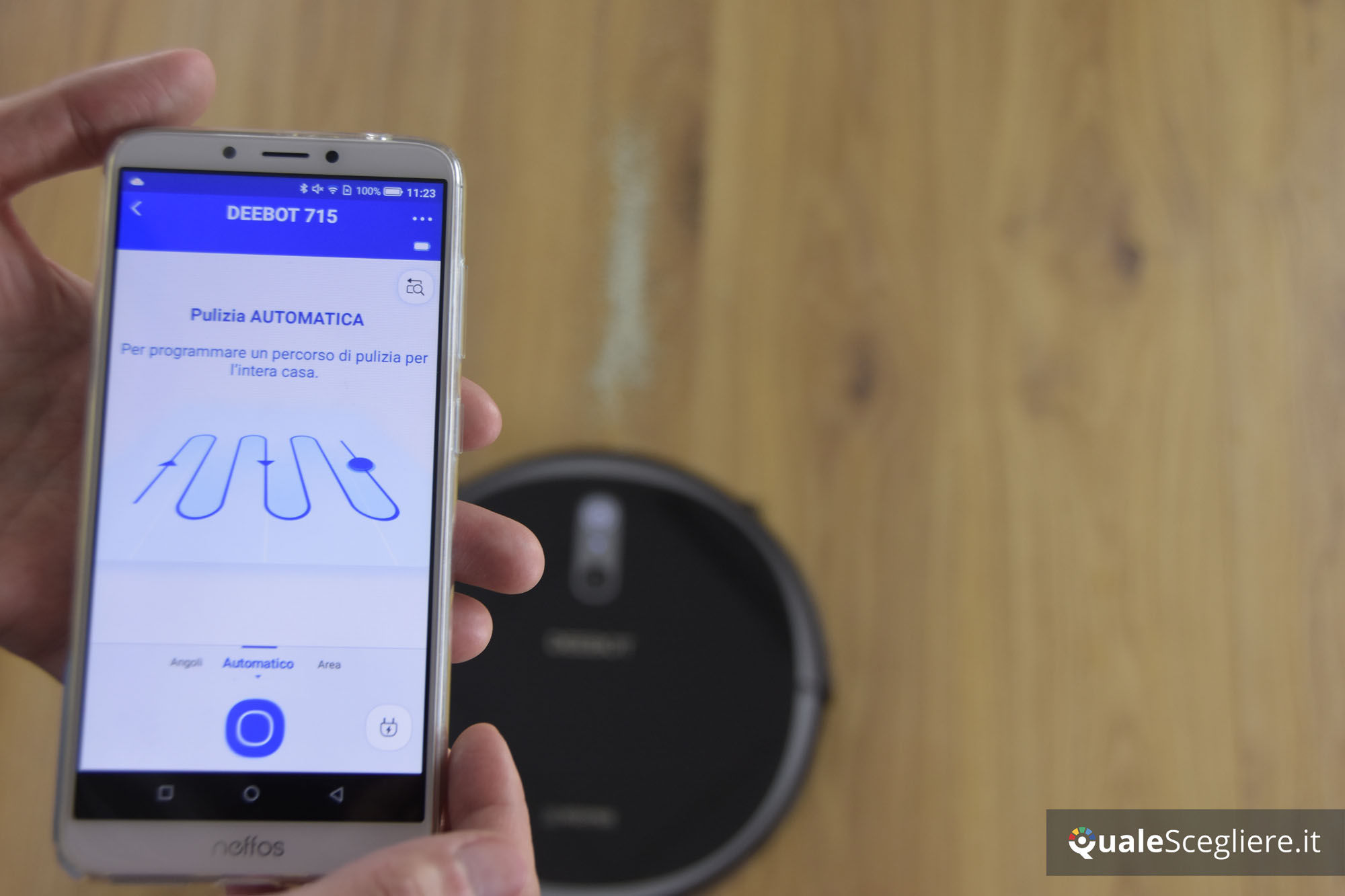 Ecovacs Robotics Deebot 715