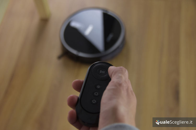 Ecovacs Robotics Deebot 715