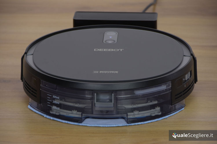 Ecovacs Robotics Deebot 715