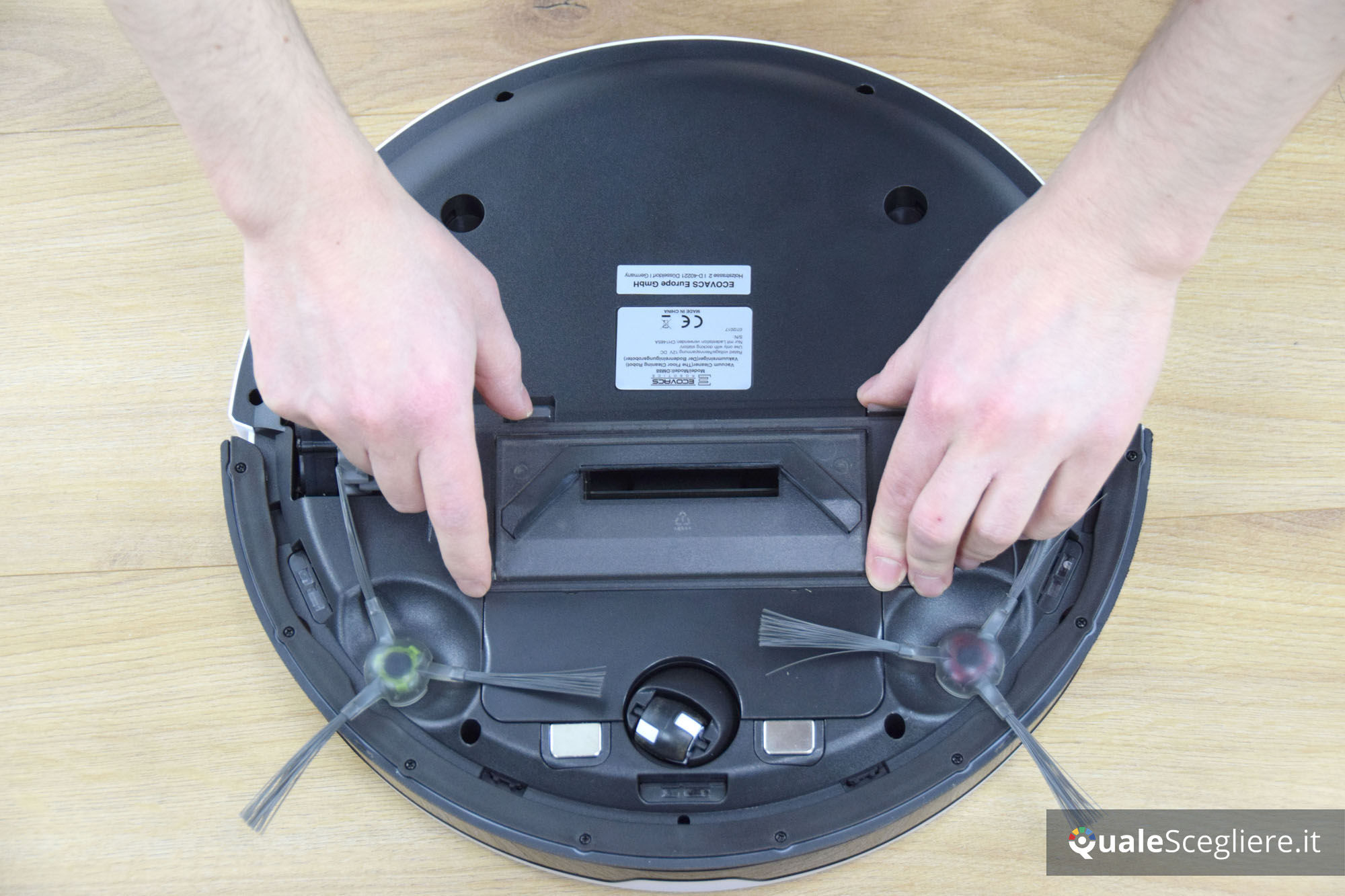 Ecovacs Robotics Deebot M88