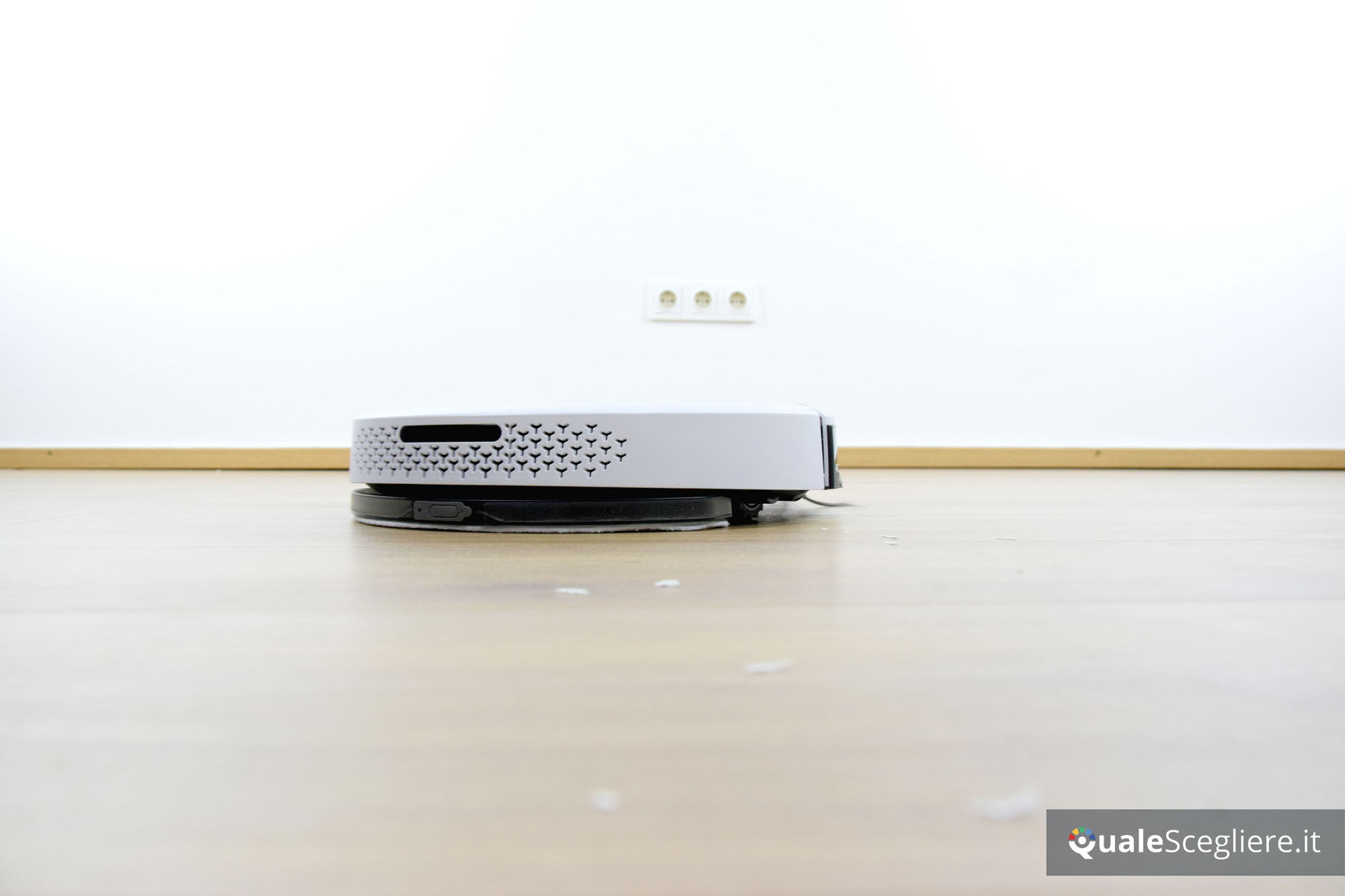 Ecovacs Robotics Deebot M88