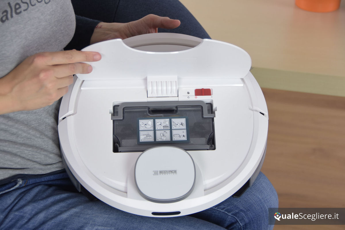 Ecovacs Robotics Deebot OZMO 900
